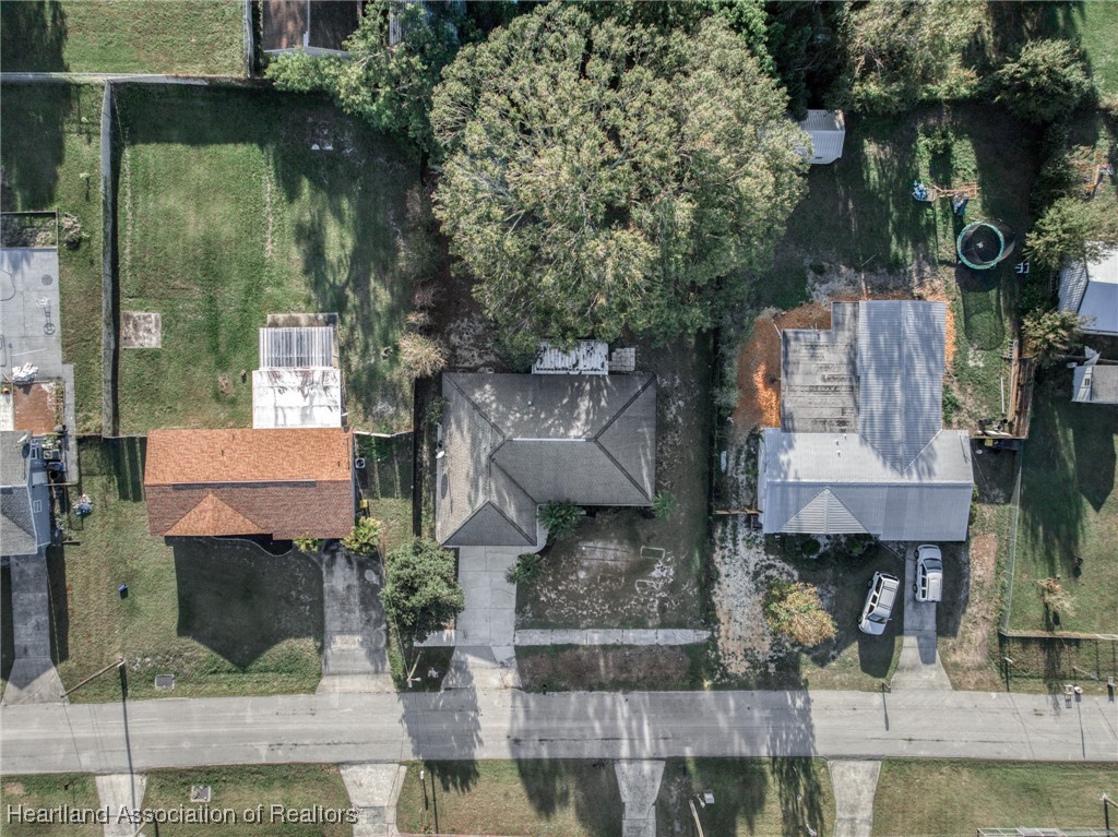 2419 Cleveland Road Sebring, FL 33870 - Photo 3 of 44 Gallery Image 3