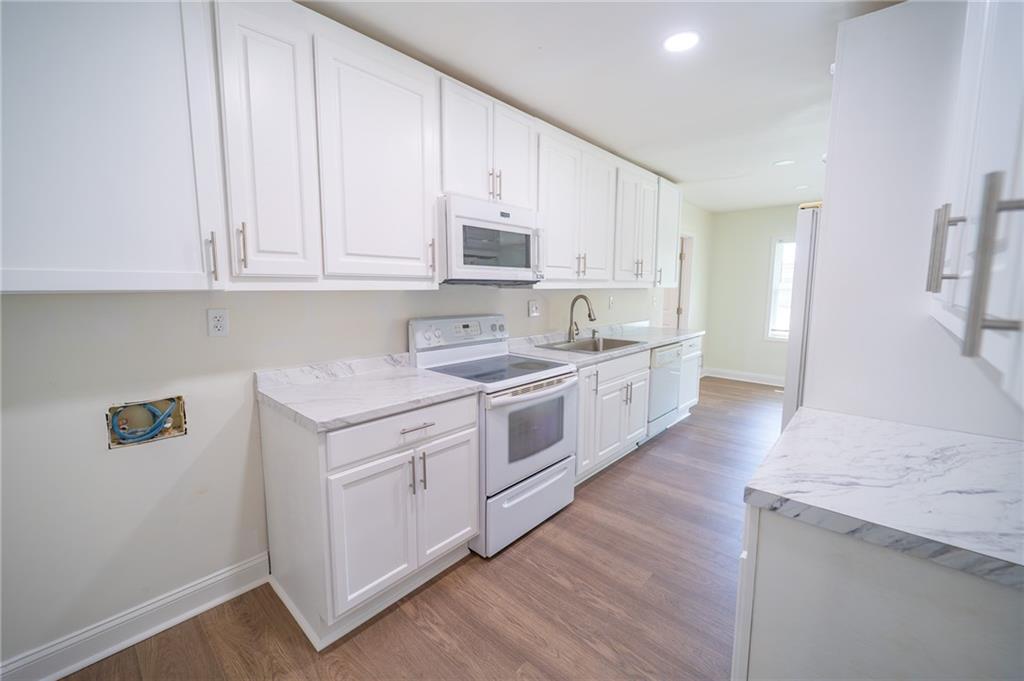 2256 Brannen Road Southeast Atlanta, GA 30316 - Photo 10 of 25 Gallery Image 10