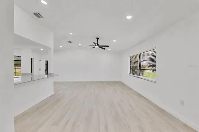 $339,900 | 948 Andrews Avenue Northwest, Port Charlotte, FL 33948