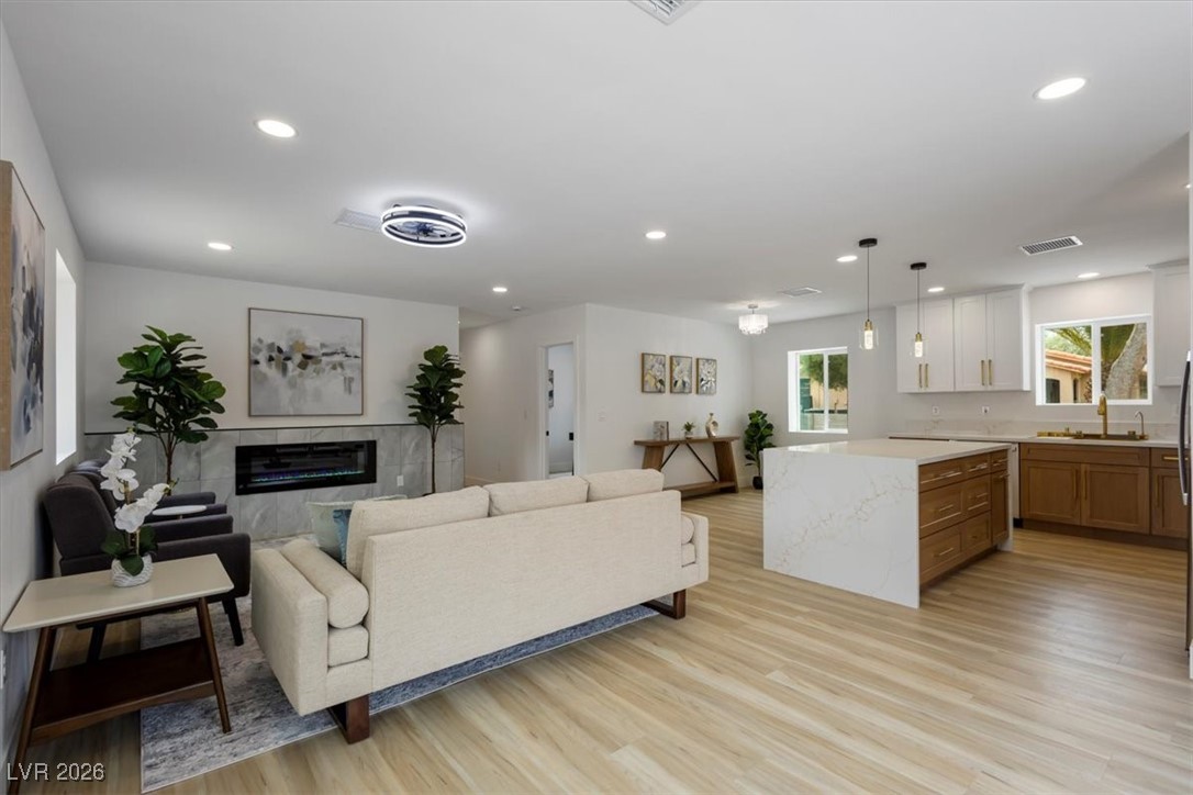 7724 Rancho Destino Road Las Vegas, NV 89123 - Photo 5 of 20