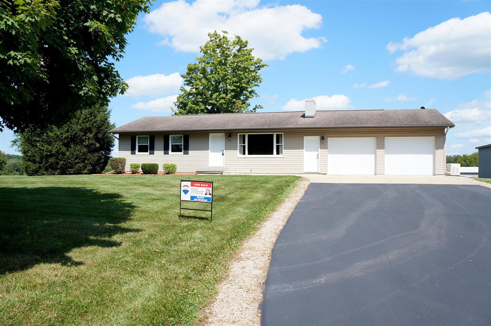 4604 North Gibbs Road Albion, MI 49224 - Photo 1 of 34 1