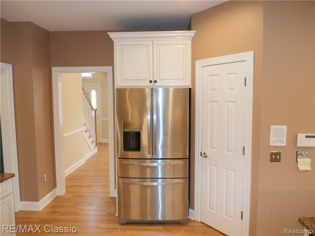 49673 Timber Trail Novi, MI 48374 - Photo 17 of 51 P3140143.JPG