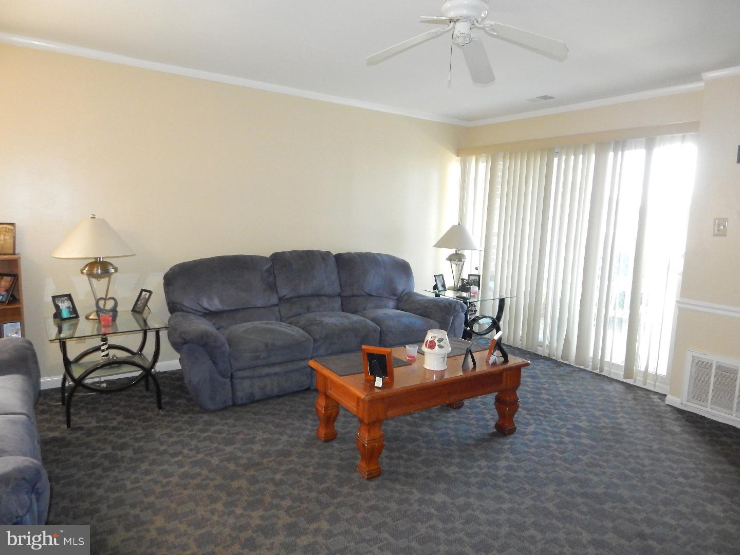 3271 Red Lion Road Philadelphia, PA 19114 - Photo 2 of 7