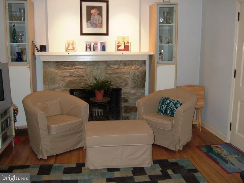 398 Lampeter Road Lancaster, PA 17602 - Photo 5 of 8 Gallery Image 5