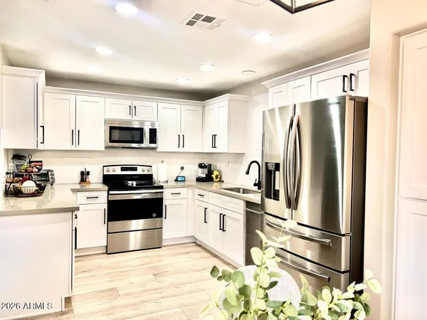 $3,500 | 15050 North Thompson Peak Parkway, Unit 1032, Scottsdale, AZ 85260