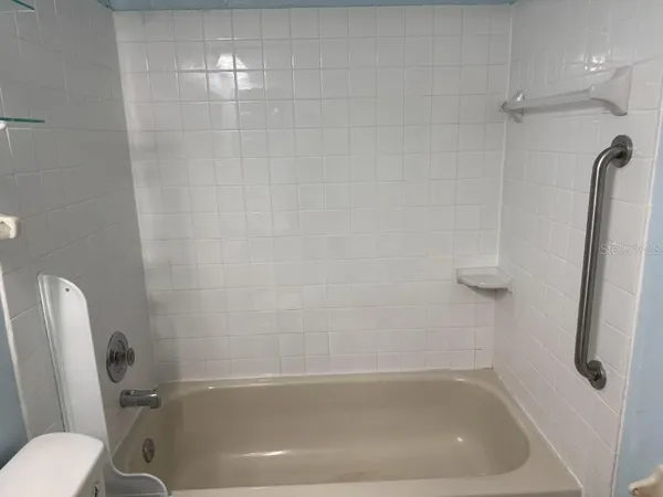 $139,900 | 1701 Southeast 24th Road, Unit 202, Ocala, FL 34471