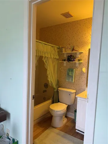 $149,900 | 1701 Southeast 24th Road, Unit 202, Ocala, FL 34471