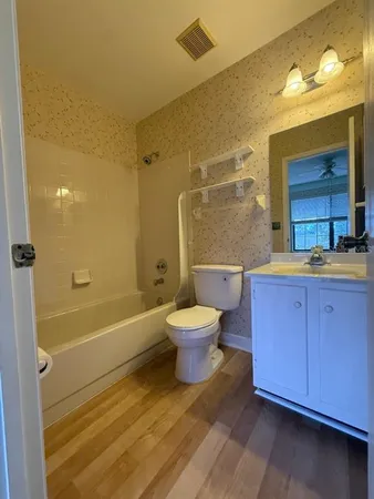 $129,900 | 1701 Southeast 24th Road, Unit 202, Ocala, FL 34471