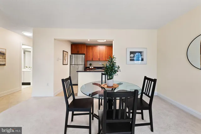$349,000 | 1325 18th Street Northwest, Unit 712, Washington, DC 20036