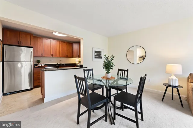 $349,000 | 1325 18th Street Northwest, Unit 712, Washington, DC 20036