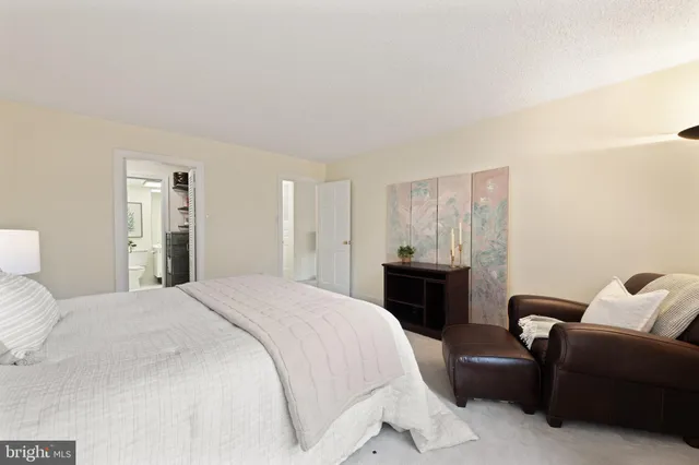 $349,000 | 1325 18th Street Northwest, Unit 712, Washington, DC 20036