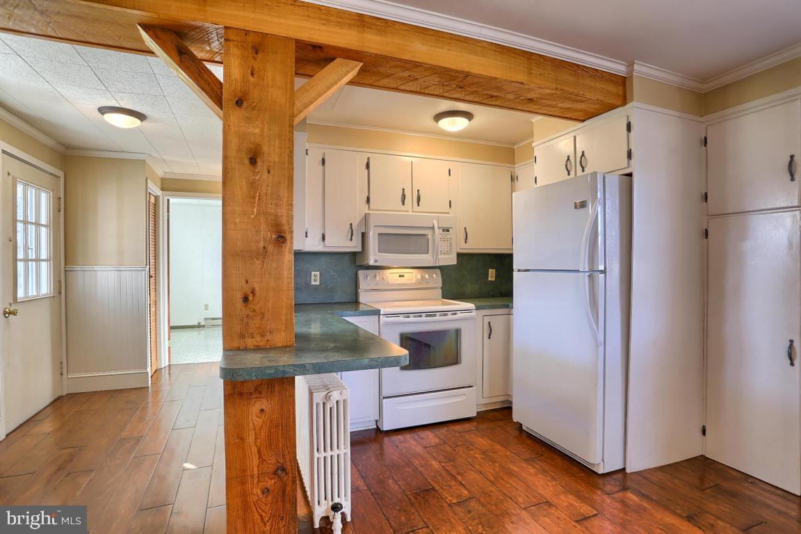 110 Schoeneck Road Ephrata, PA 17522 - Photo 14 of 45
