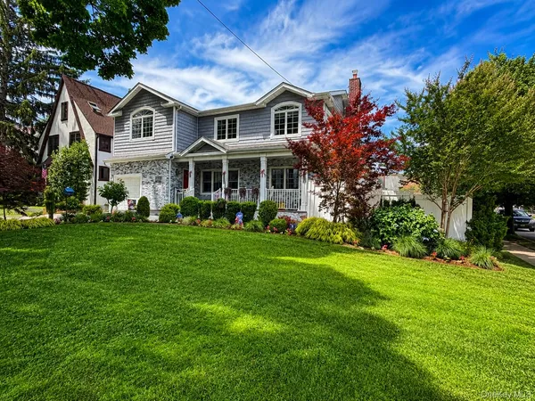 $2,199,999 | 210-25 33rd Avenue | Bayside