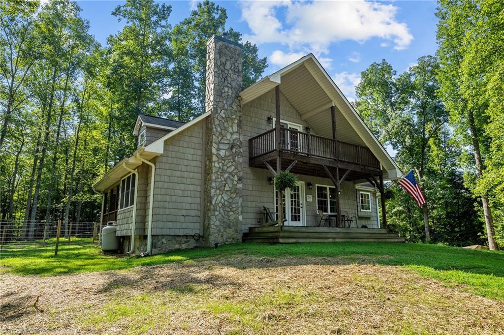 12140 Longbottom Road Traphill, NC 28685 - Photo 41 of 50 Gallery Image 41