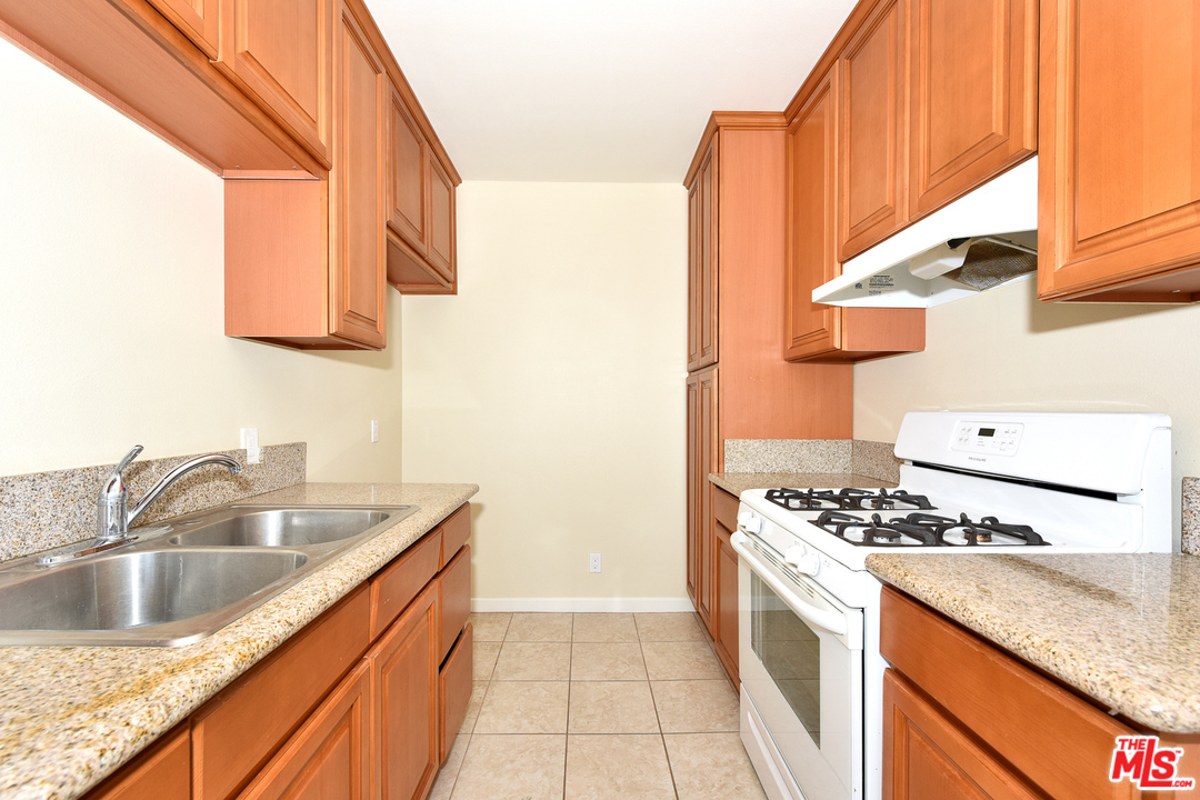 605 Windsor Road Arcadia, CA 91007 - Photo 11 of 32 Gallery Image 11