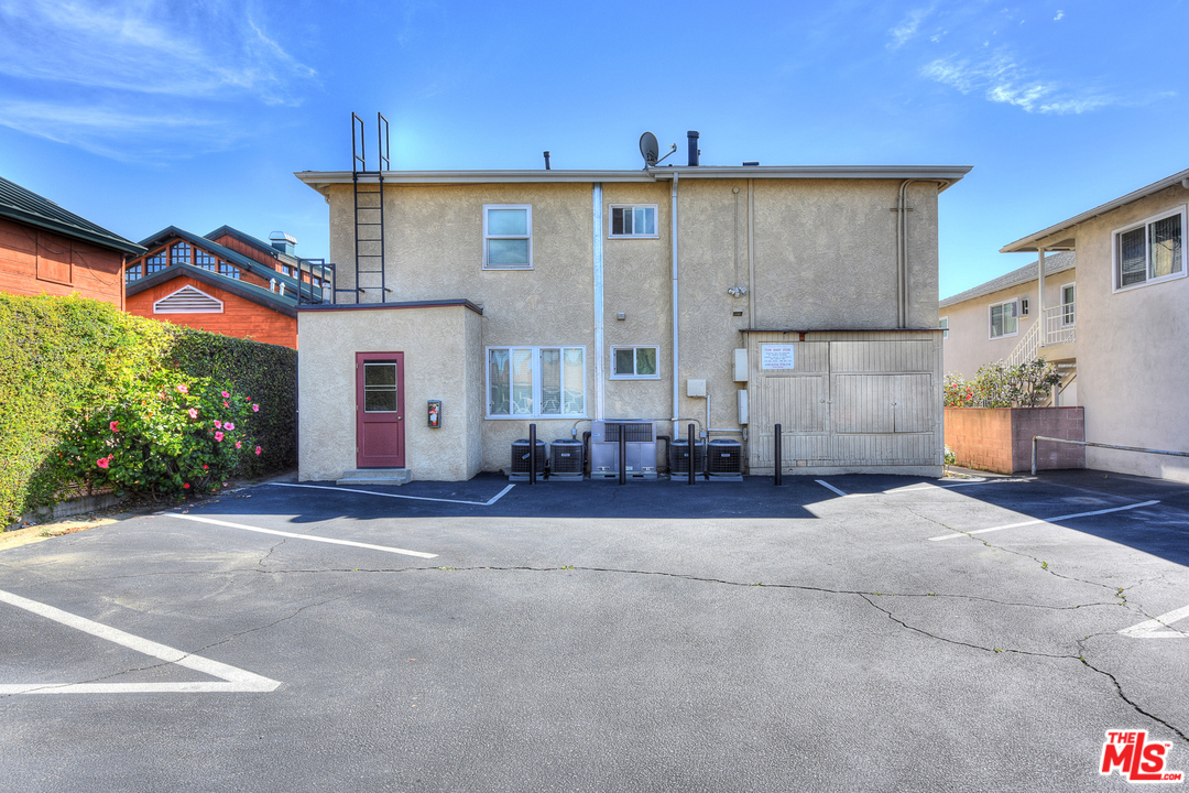 605 Windsor Road Arcadia, CA 91007 - Photo 27 of 32 Gallery Image 27