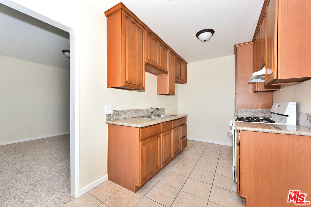605 Windsor Road Arcadia, CA 91007 - Photo 10 of 32 Gallery Image 10