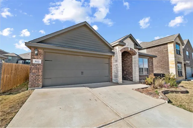 $279,000 | 912 Juneberry Drive, Denton, TX 76207