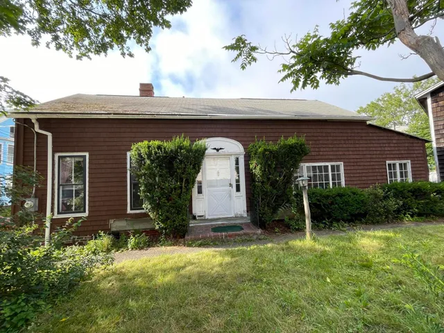 $569,000 | 30 Dow Street, Portland, ME 04102