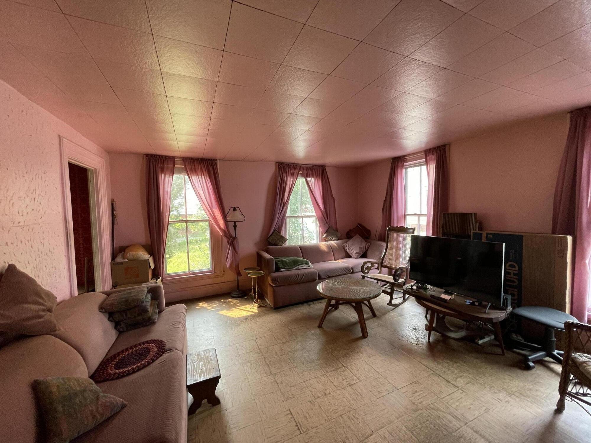 30 Dow Street Portland, ME 04102 - Photo 12 of 52 IMG_6009