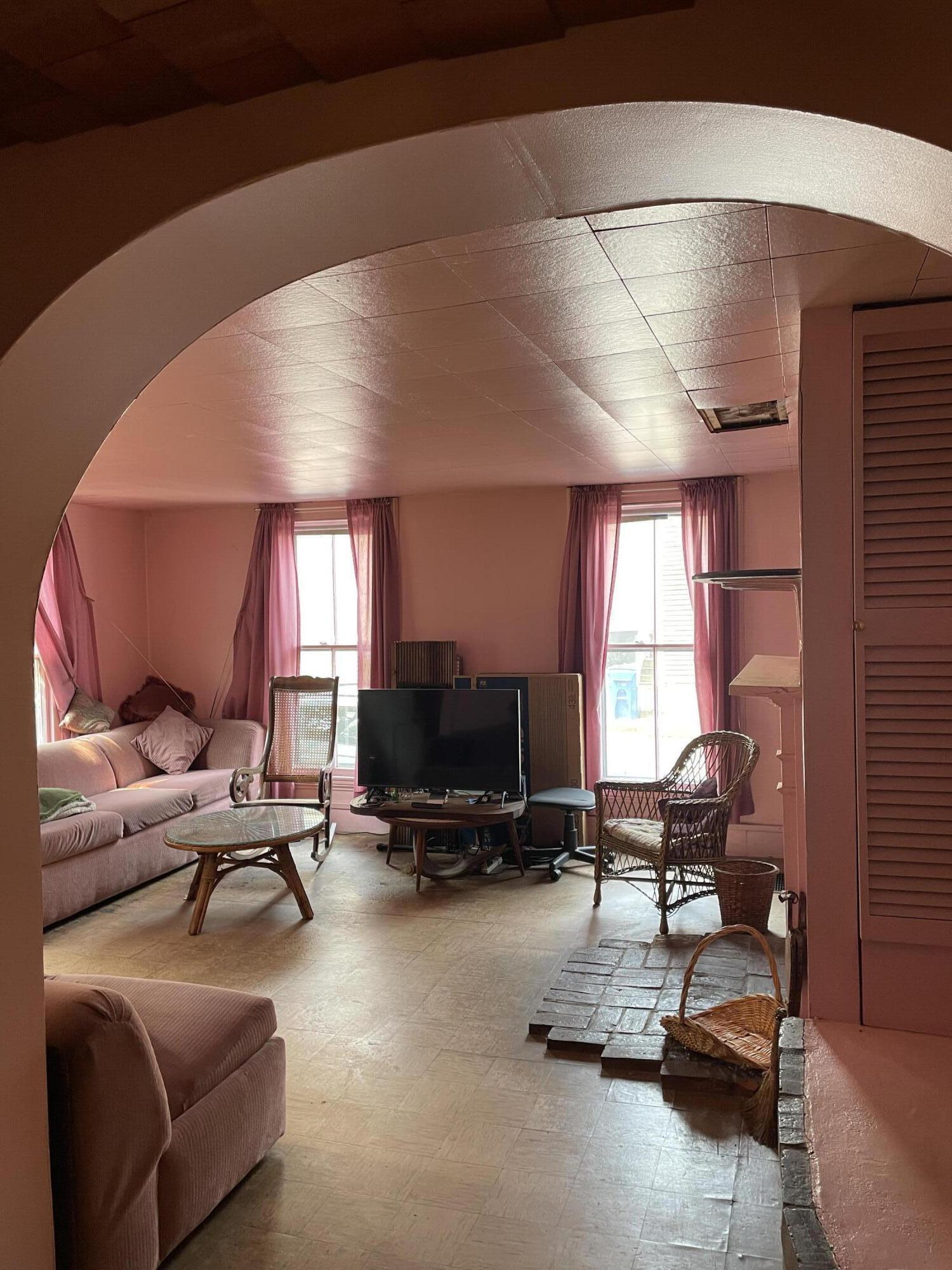 30 Dow Street Portland, ME 04102 - Photo 14 of 52 IMG_6007