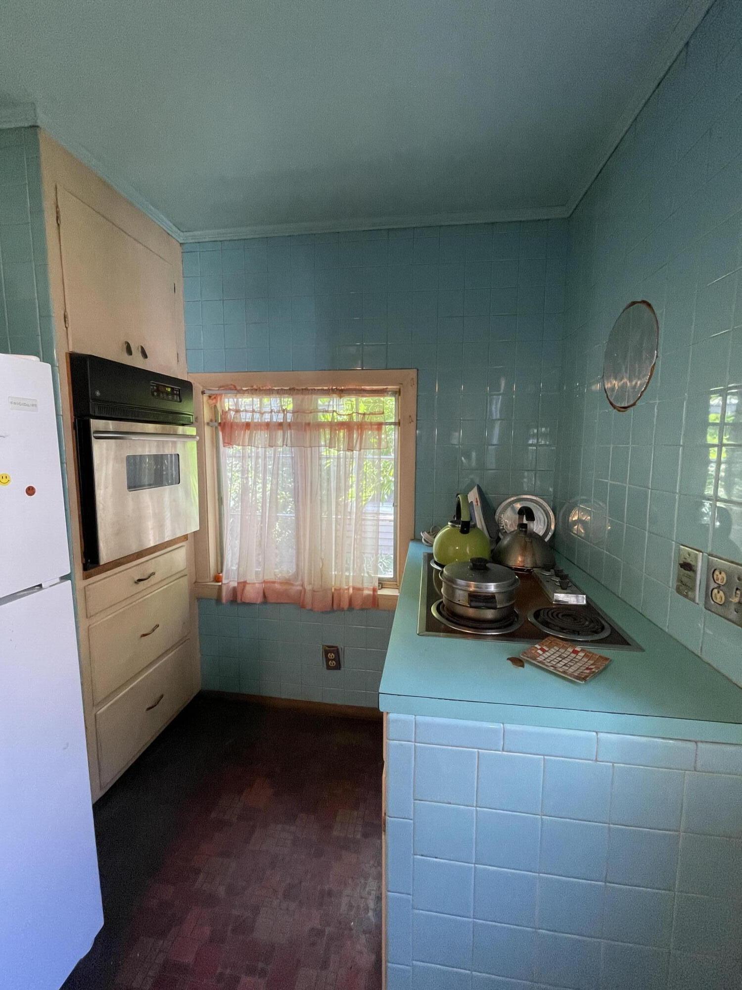 30 Dow Street Portland, ME 04102 - Photo 22 of 52 IMG_5808