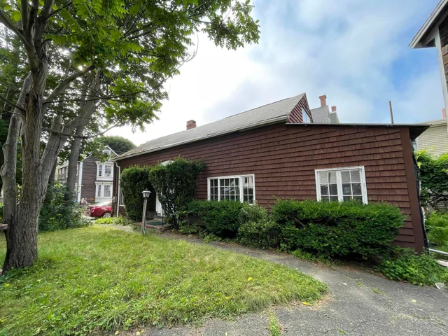 $569,000 | 30 Dow Street, Portland, ME 04102