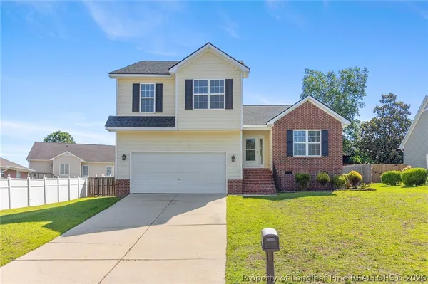 $299,999 | 1009 Bugle Call Drive, Fayetteville, NC 28314