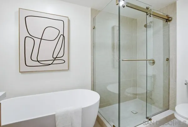 $1,699,000 | 585 South Sierra Avenue, Unit 27, Solana Beach, CA 92075