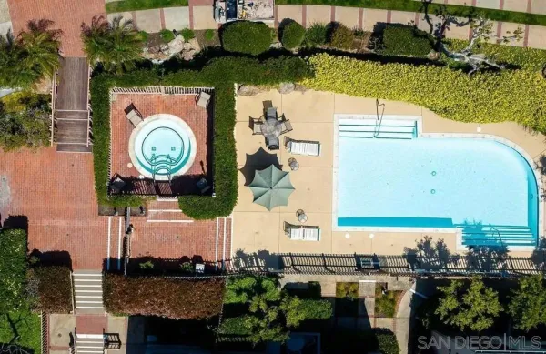$1,699,000 | 585 South Sierra Avenue, Unit 27, Solana Beach, CA 92075