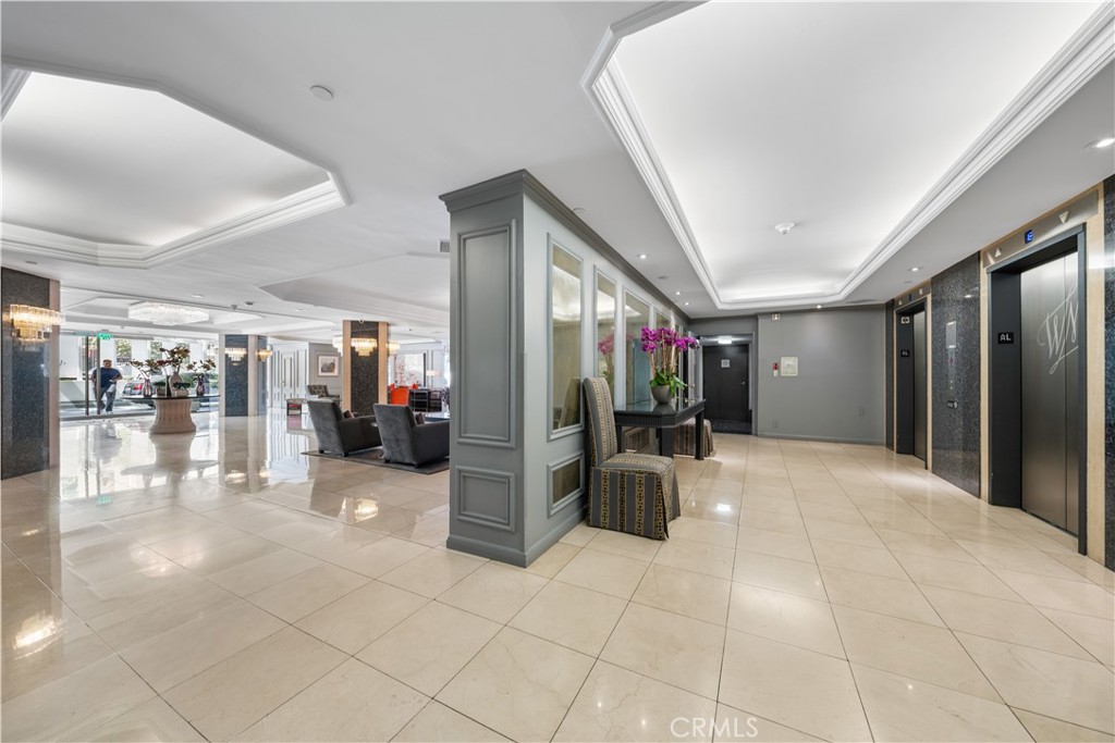 10660 Wilshire Boulevard, Unit 609 Los Angeles, CA 90024 - Photo 2 of 24