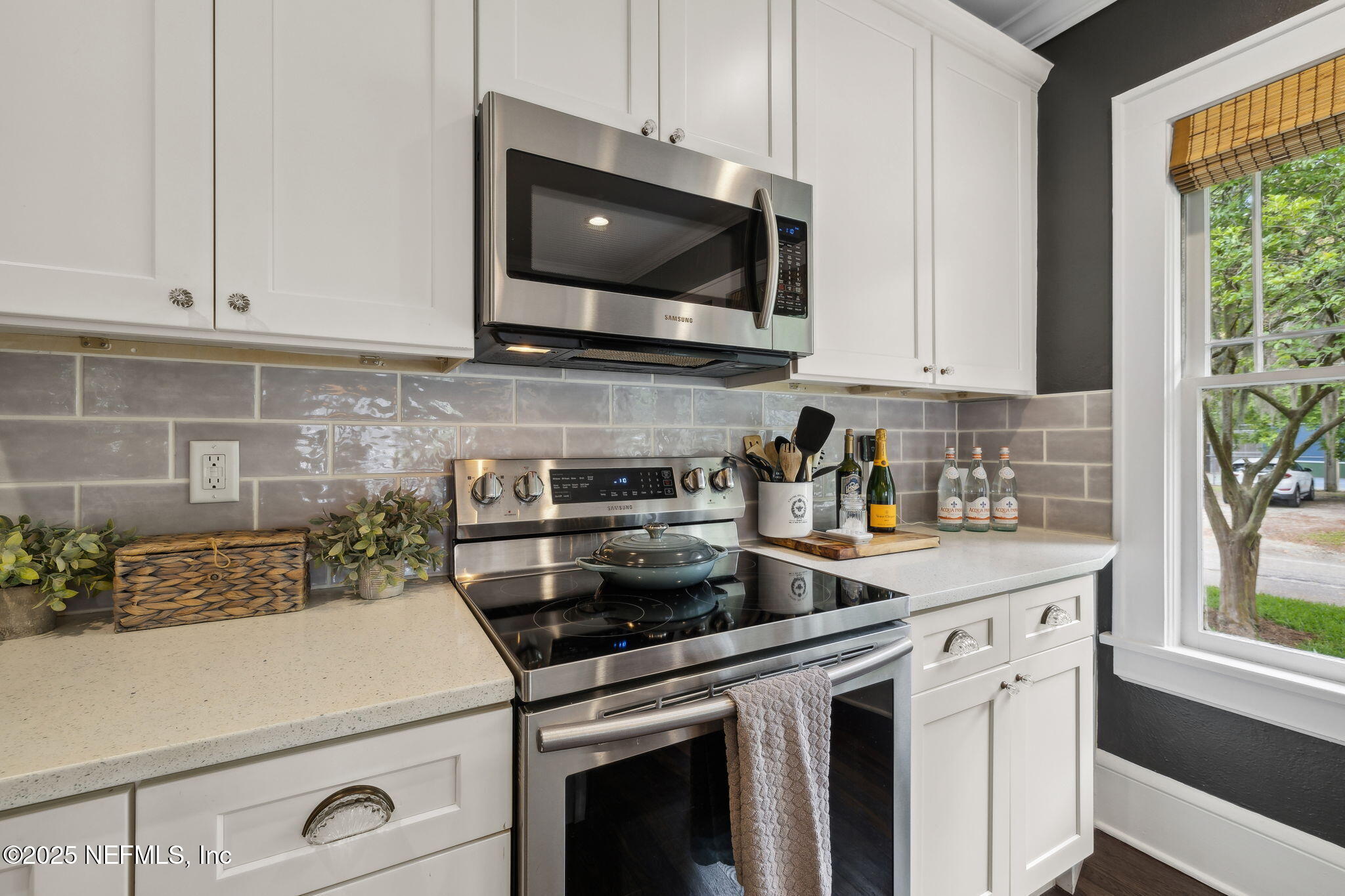 3688 Walsh Street Jacksonville, FL 32205 - Photo 15 of 63 17-web-or-mls-3688 Walsh St (25 of 48)