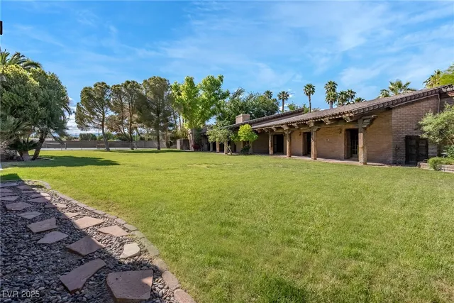 $3,475,000 | 3455 Five Pennies Lane, Las Vegas, NV 89120