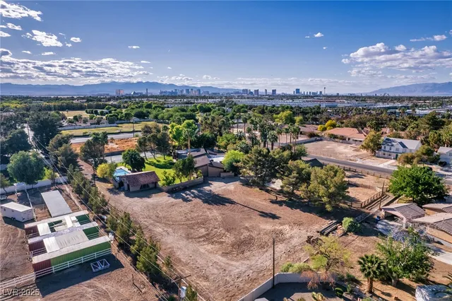 $3,475,000 | 3455 Five Pennies Lane, Las Vegas, NV 89120