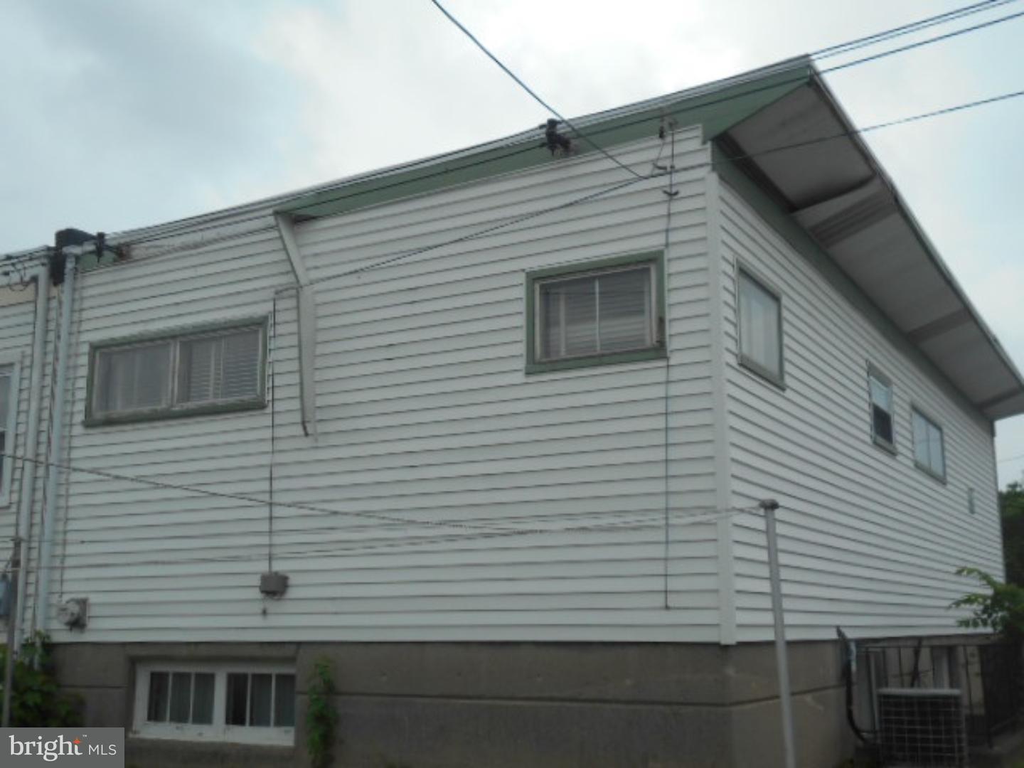 220 Stoney Hill Road Ridley Park, PA 19078 - Photo 3 of 13 Gallery Image 3
