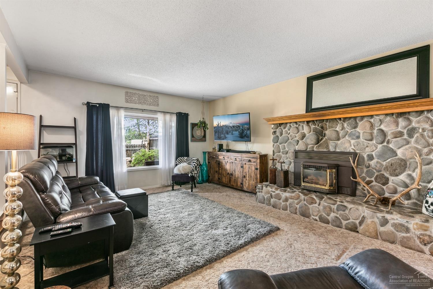 61850 Ward Road Bend, OR 97702 - Photo 13 of 25 Additional Photo