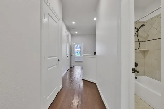 $380,000 | 12 Tassia Lane, Pasadena, TX 77058