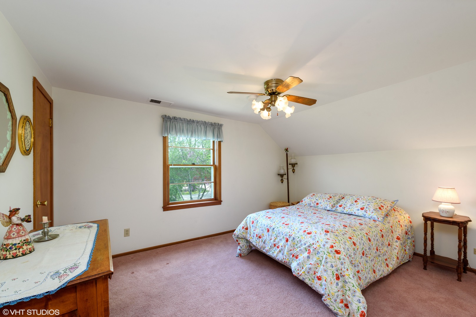 37W793 Binnie Road Dundee, IL 60118 - Photo 25 of 34 a bedroom with a bed and a chandelier