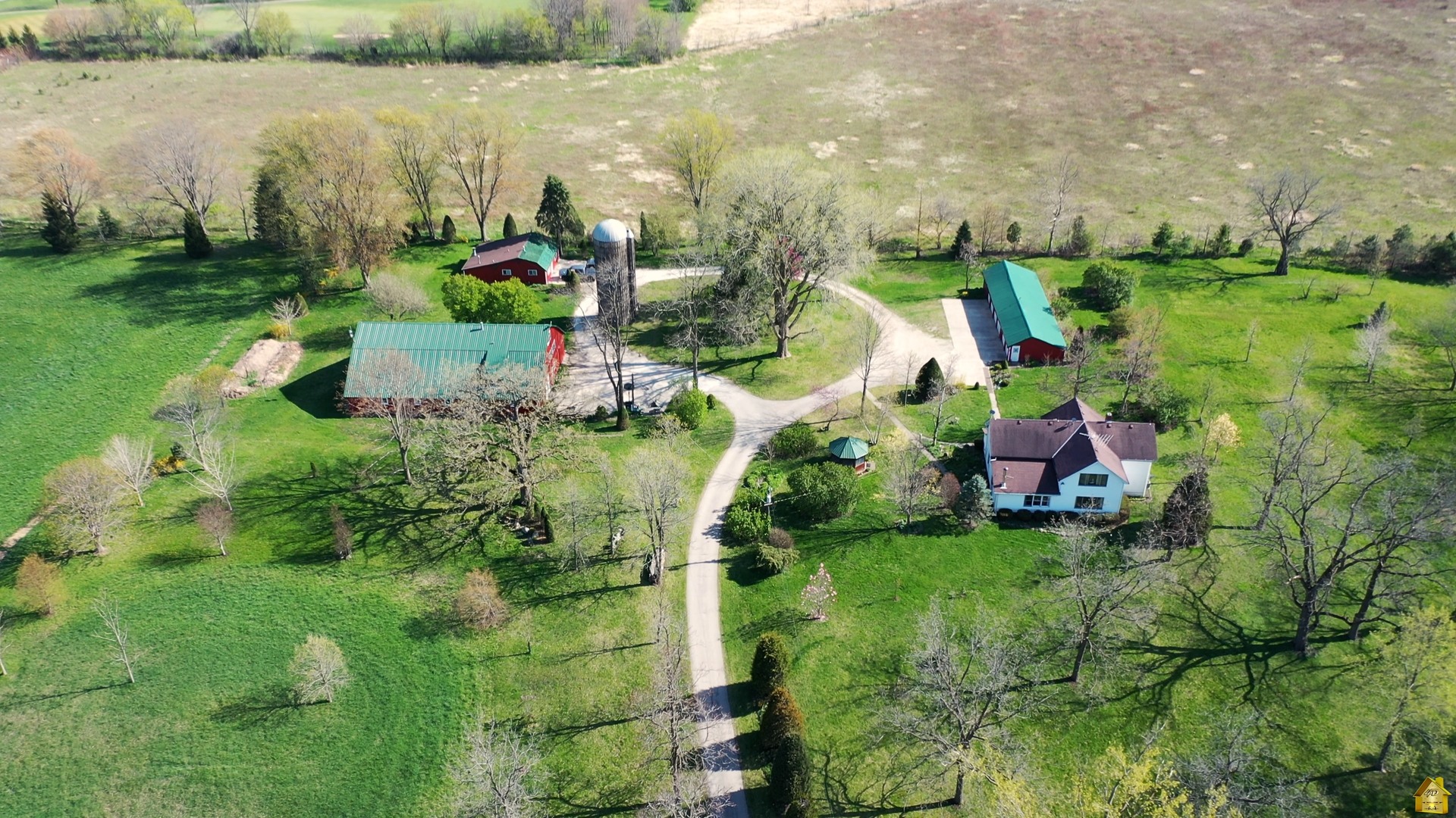 37W793 Binnie Road Dundee, IL 60118 - Photo 10 of 34 a view of a lake with houses