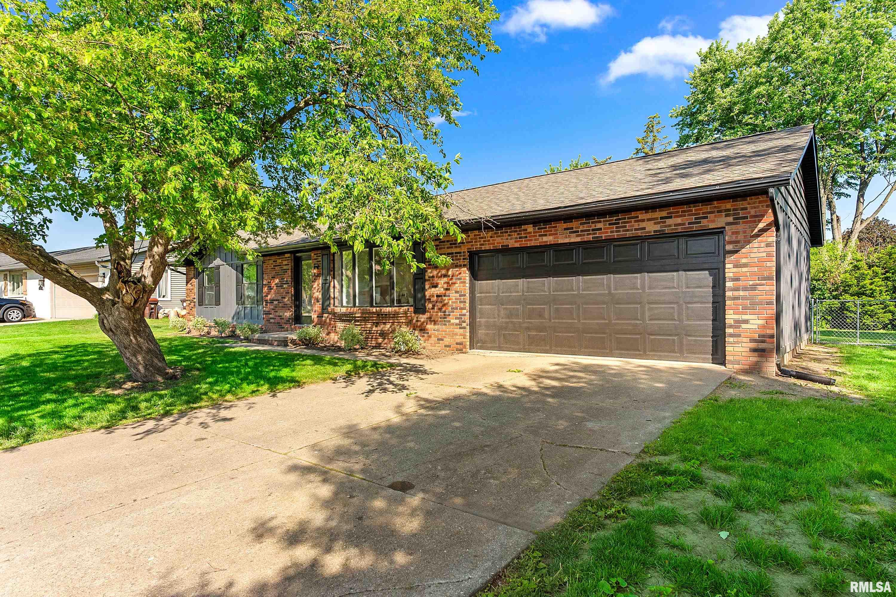 751 Fillmore Street Morton, IL 61550 - Photo 3 of 47