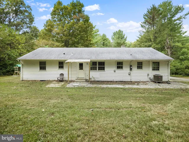 $480,000 | 18332 Manor Church Road, Boonsboro, MD 21713