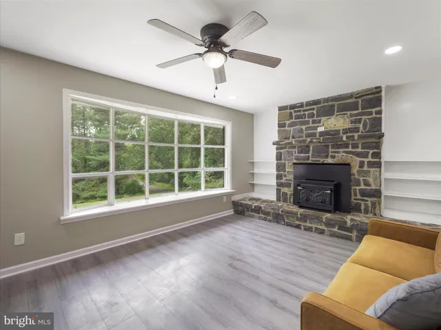 $480,000 | 18332 Manor Church Road, Boonsboro, MD 21713