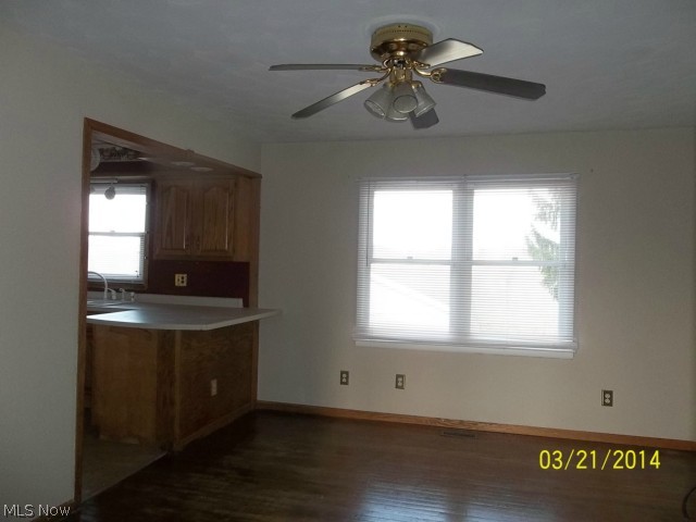 1920 South Elliott Road Stockport, OH 43787 - Photo 4 of 16 Gallery Image 4