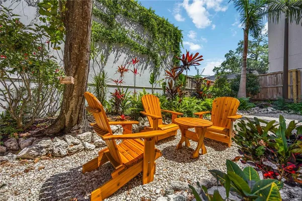 a outdoor view with a sitting space