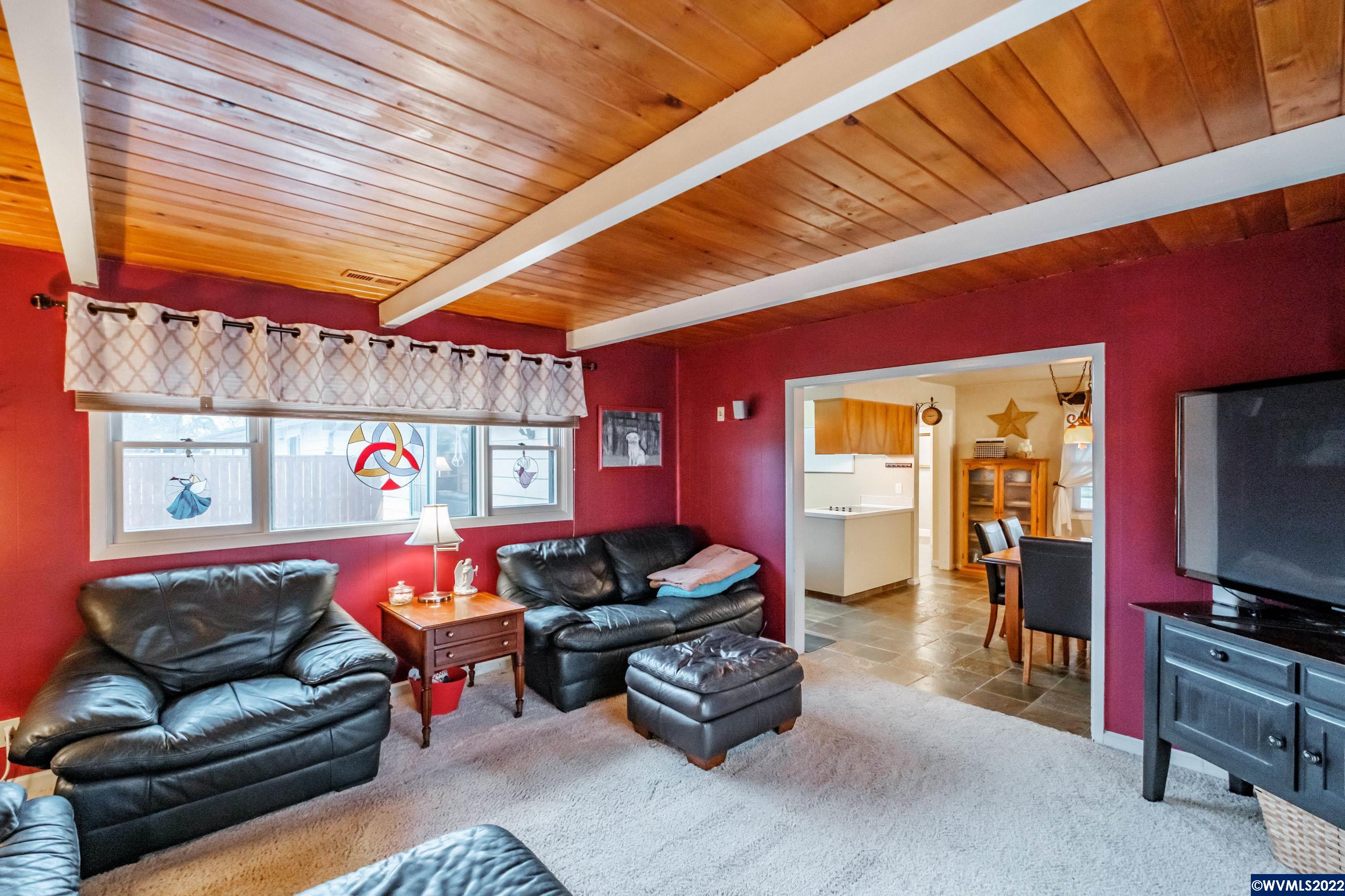 1270 Southwest Maple Street Albany, OR 97321 - Photo 15 of 27 Gallery Image 15