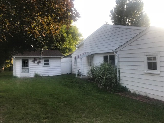 1316 Ewing Road Rochester, IN 46975 - Photo 3 of 22