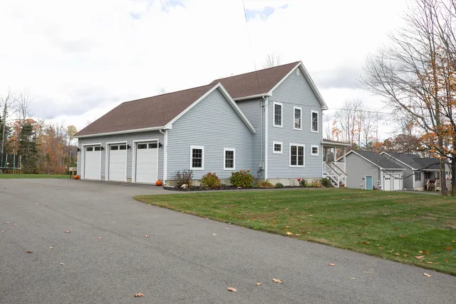 $509,000 | 310 Harvest Lane, Hermon, ME 04401