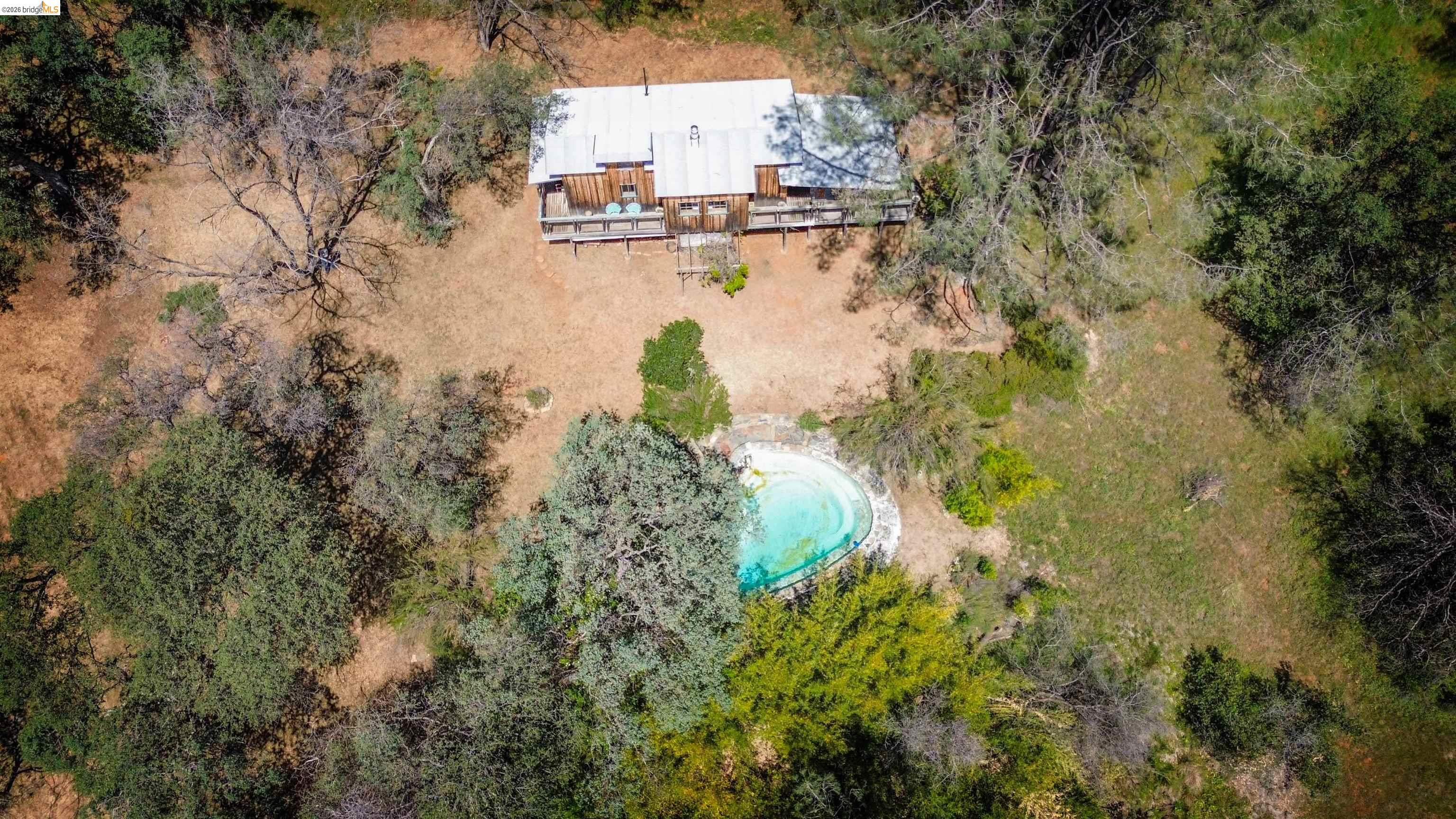 17270 Robin Ridge Road Sonora, CA 95370 - Photo 27 of 60 View from above of property featuring a pool area