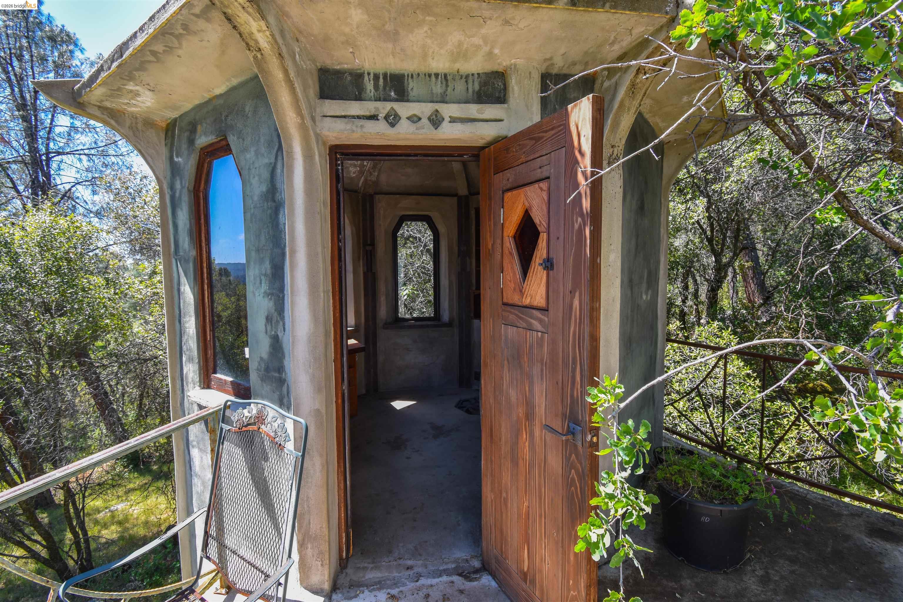 17270 Robin Ridge Road Sonora, CA 95370 - Photo 41 of 60 View of exterior entry