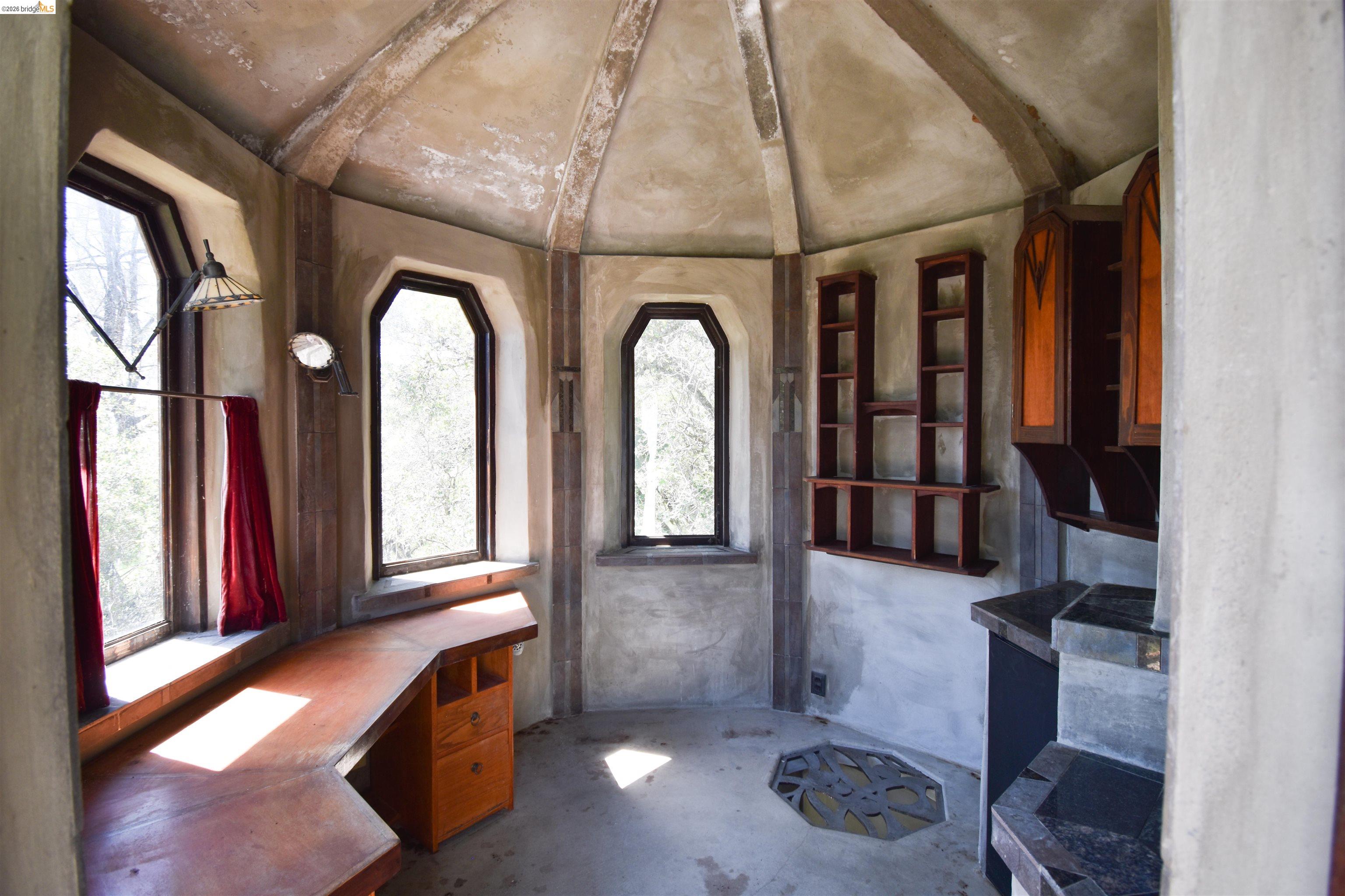 17270 Robin Ridge Road Sonora, CA 95370 - Photo 42 of 60 Entryway featuring unfinished concrete floors and lofted ceiling